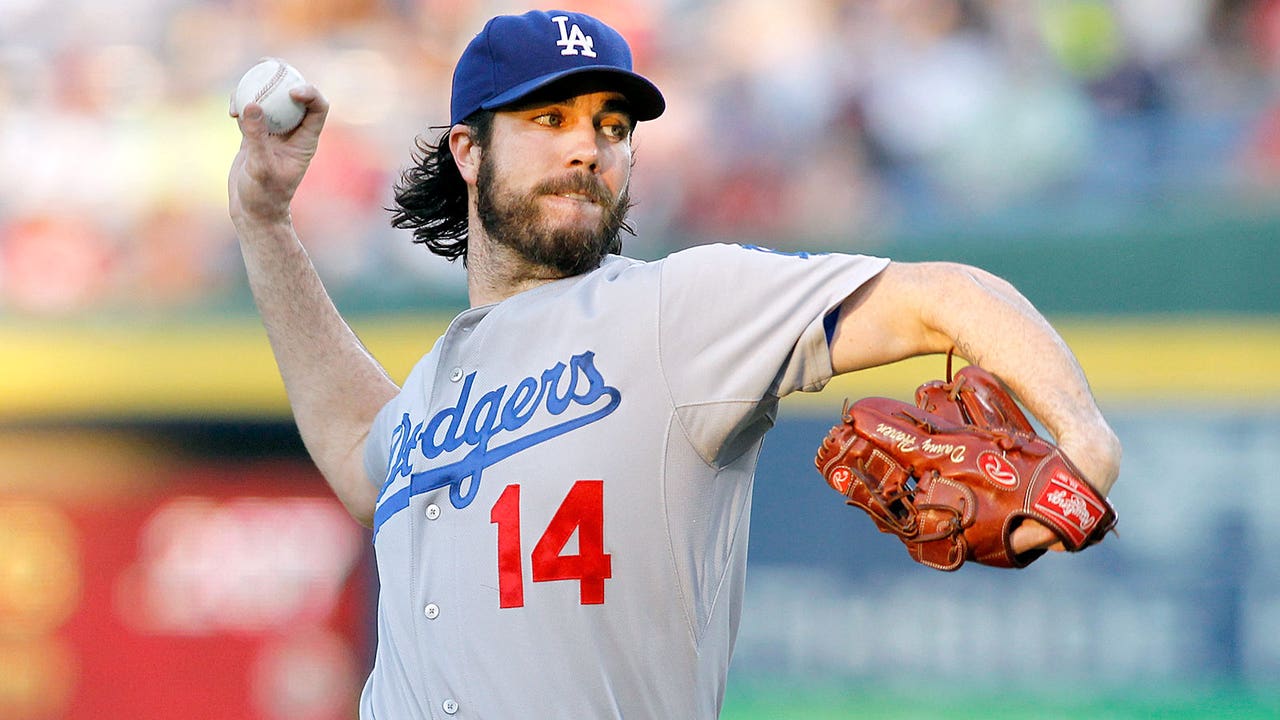 Haren, Dodgers beat hapless Braves again, 4-2